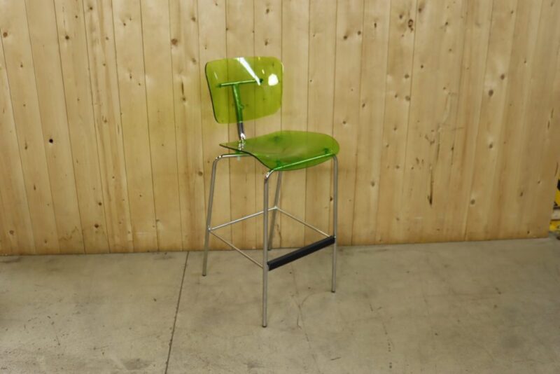 RE-USE Segis Slide bar chair VERKOCHT