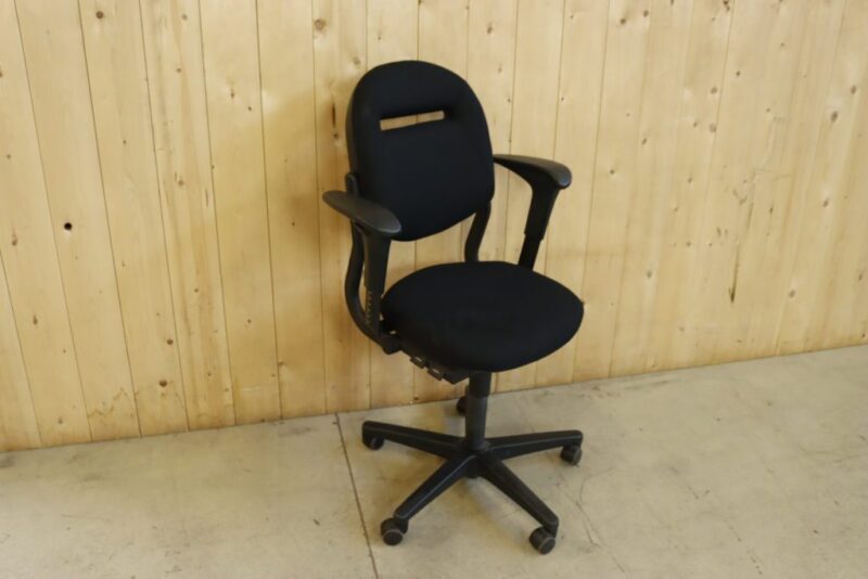 Refurbished Bureaustoel Ahrend 220 VERKOCHT