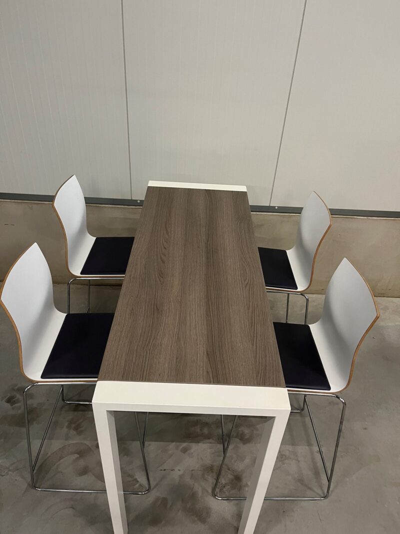 Bartafel met 4 krukken - Afbeelding 11