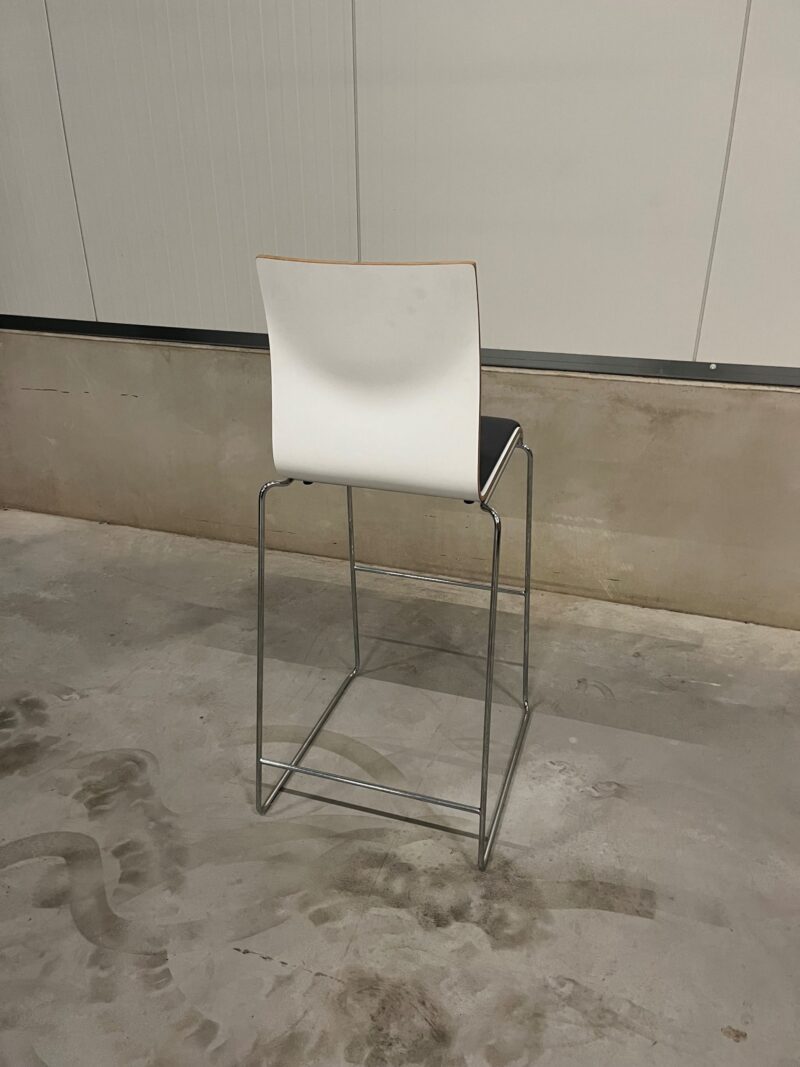 Bartafel met 4 krukken - Afbeelding 2